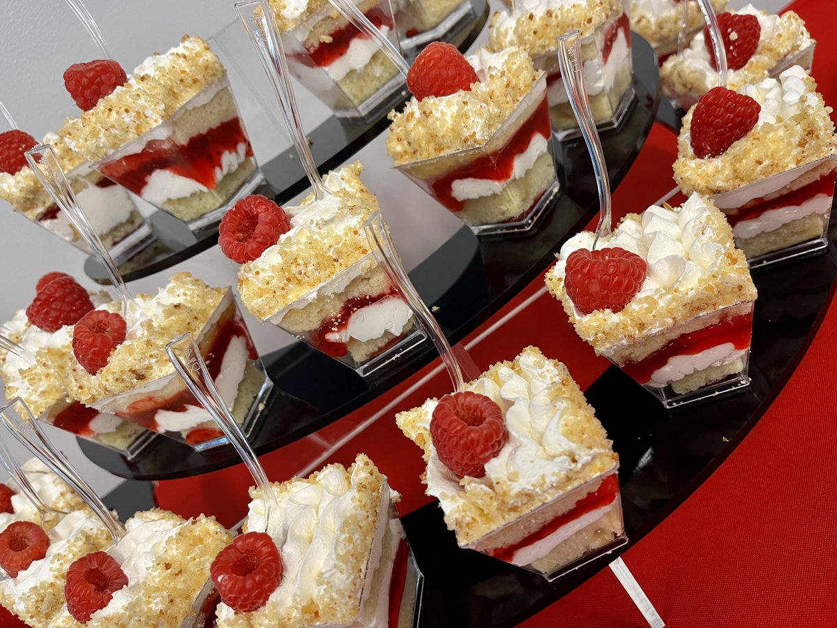 WoodwardEats tweet media