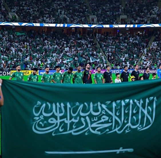 bbff67's tweet photo. الففف مبروكك تأهل صقورنا هيا بنا الى أمريكا ..🇸🇦💚 #المنتخب_السعودي https://t.co/LHRXkTJjvP