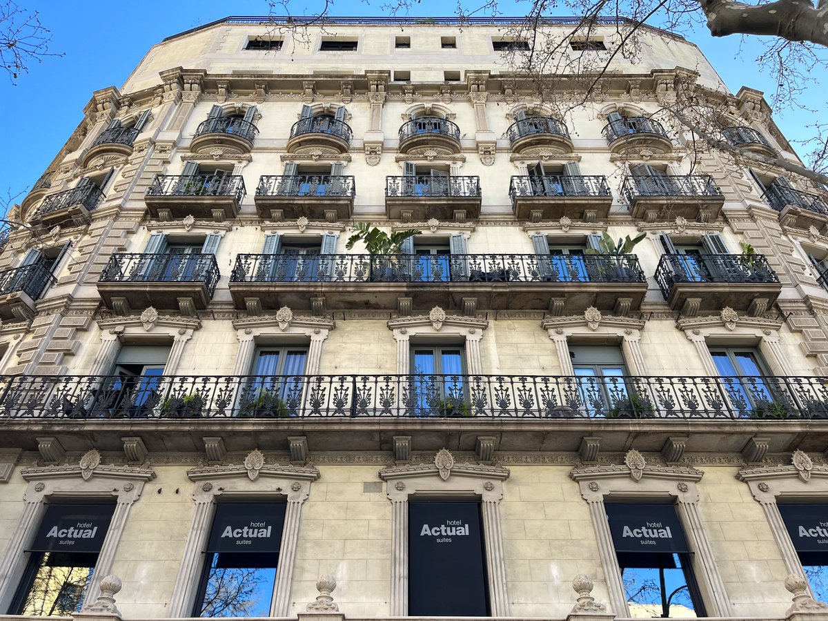 A finals dels 60, ni el passeig de Gràcia se salvava de les #remuntes (núm. 102 #DretaEixample)