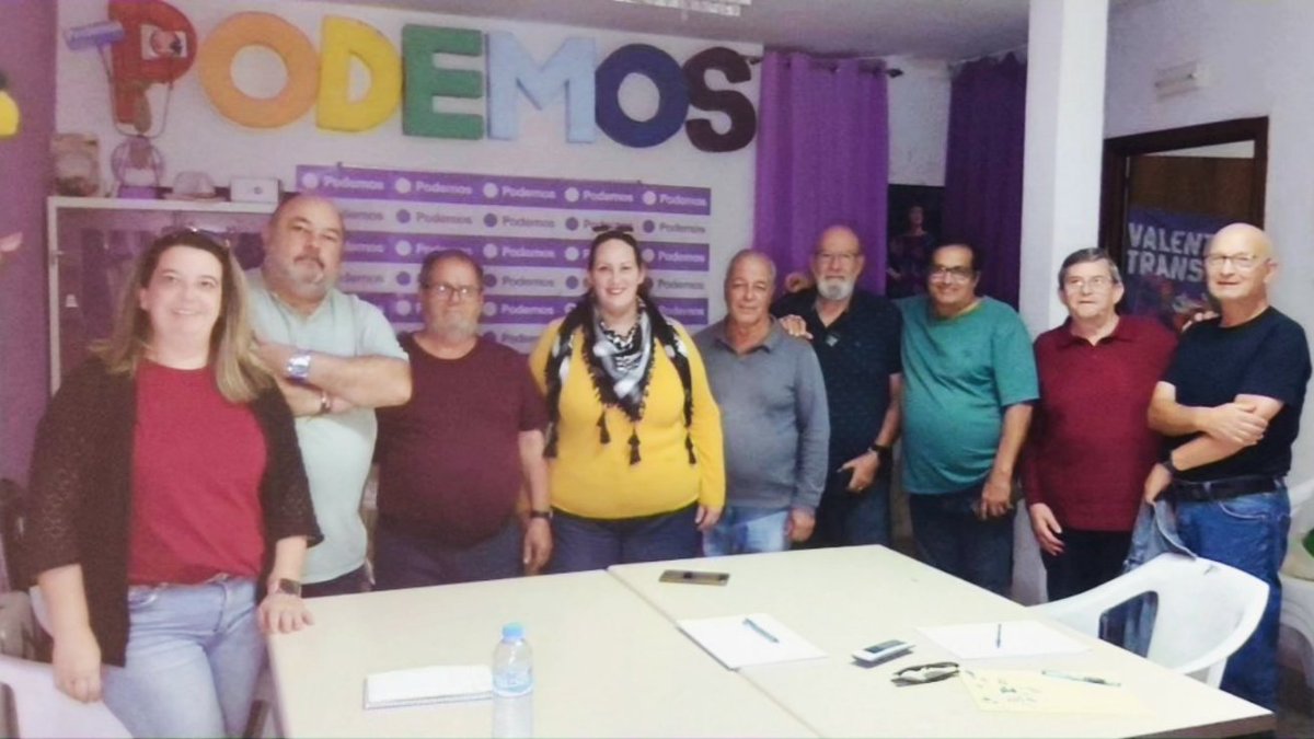 Podemos_Parla's tweet image. 🩺🏥 Hoy hemos charlado con la @huawei_jesus sobre la #SanidadPública.
Defenderla 𝗲𝘀 𝗱𝗲𝗿𝗼𝗴𝗮𝗿 𝗹𝗮 𝗹𝗲𝘆 𝟭𝟱/𝟵𝟳, que permite las #PRIVATIZACIONES sanitarias 𝗶𝗺𝗽𝘂𝗹𝘀𝗮𝗱𝗮𝘀 𝗽𝗼𝗿 𝗲𝗹 #𝗣𝗣 𝗱𝗲 𝘆 𝗲𝗹 #𝗣𝗦𝗢𝗘 💰💸
Todo nuestro apoyo