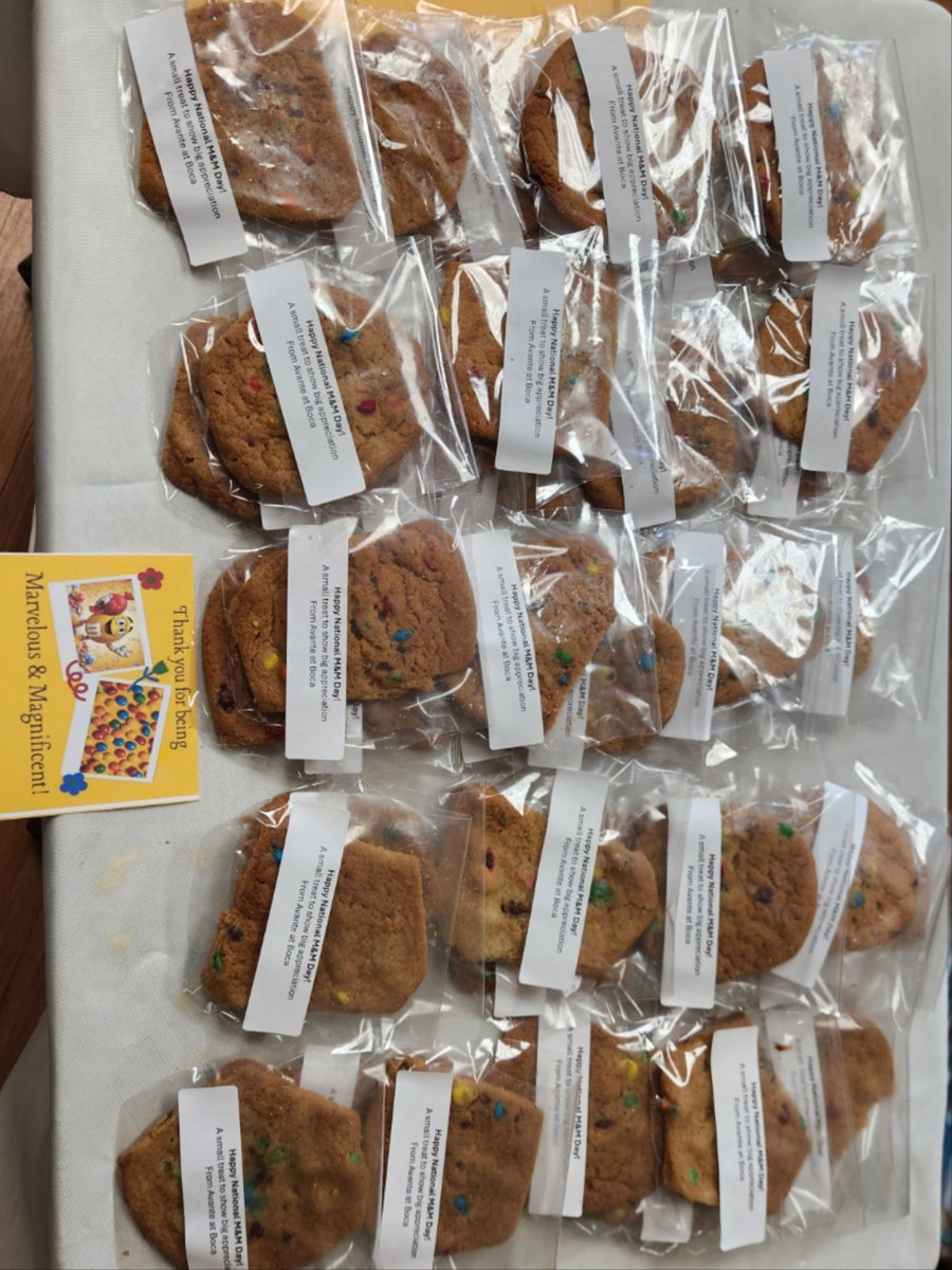 AvanteGroupInc's tweet image. M&amp;amp;M Day at Avante at Boca Raton! 
Our residents and team had a blast celebrating with bright colors, sweet treats, and laughter! #AvanteAtBocaRaton #AvanteStrong #MMDay #ResidentActivities #SkilledNursing #SweetCelebrations #FloridaCare #CommunityJoy