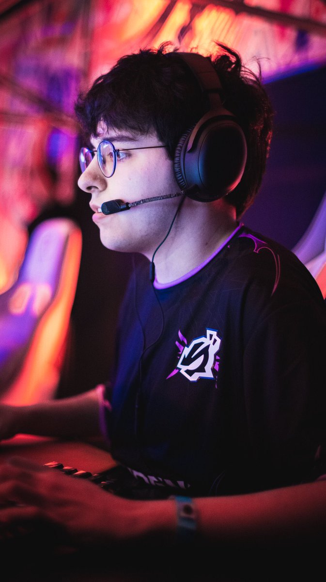 Nuevo nombre, viejos conocidos 😈 

🆚 <a href="/procyonteam/">Procyon</a> 
⏰ 15:00PM 🇲🇽 | 18:00PM 🇦🇷🇨🇱🇧🇷 | 23:00PM 🇪🇸