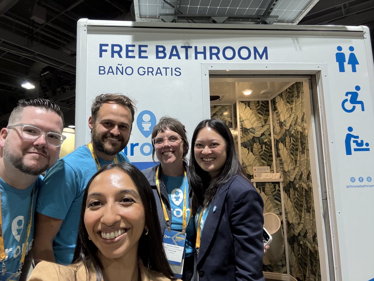 Throne Bathrooms tweet media