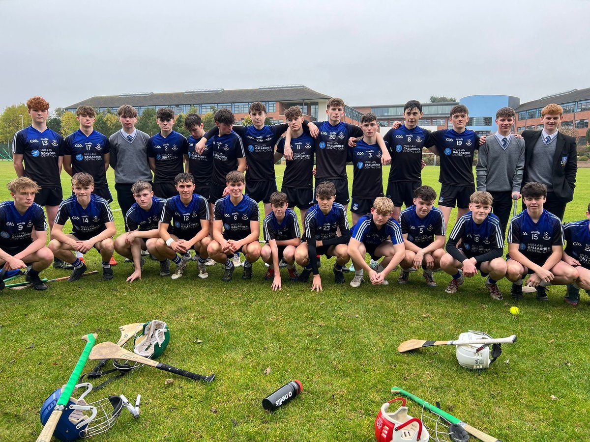 Our Senior Hurlers also had a great win today in the Casement Cup against a very good <a href="/delasallebel/">De La Salle College, Belfast</a> side! 🏑💪
Mr Armstrong and Mr McLornan are delighted with the team’s progress — well done lads! 👏 #Hurling #CasementCup <a href="/OLSPCK/">OLSPCK</a> #teamknock 🖤💙 #iswagai