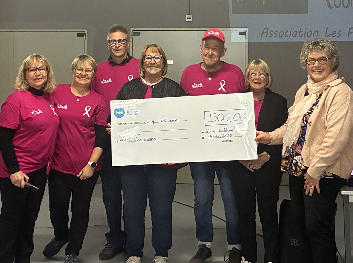 🎀 À l’occasion d’#OctobreRose, les salariés de <a href="/rte_france/">RTE</a> se sont mobilisés en participant à une marche solidaire.

Le Réseau Diversité de RTE est fier de remettre un don de 500 € à l’association Les Fourasses, afin de soutenir ses actions auprès des personnes touchées par une