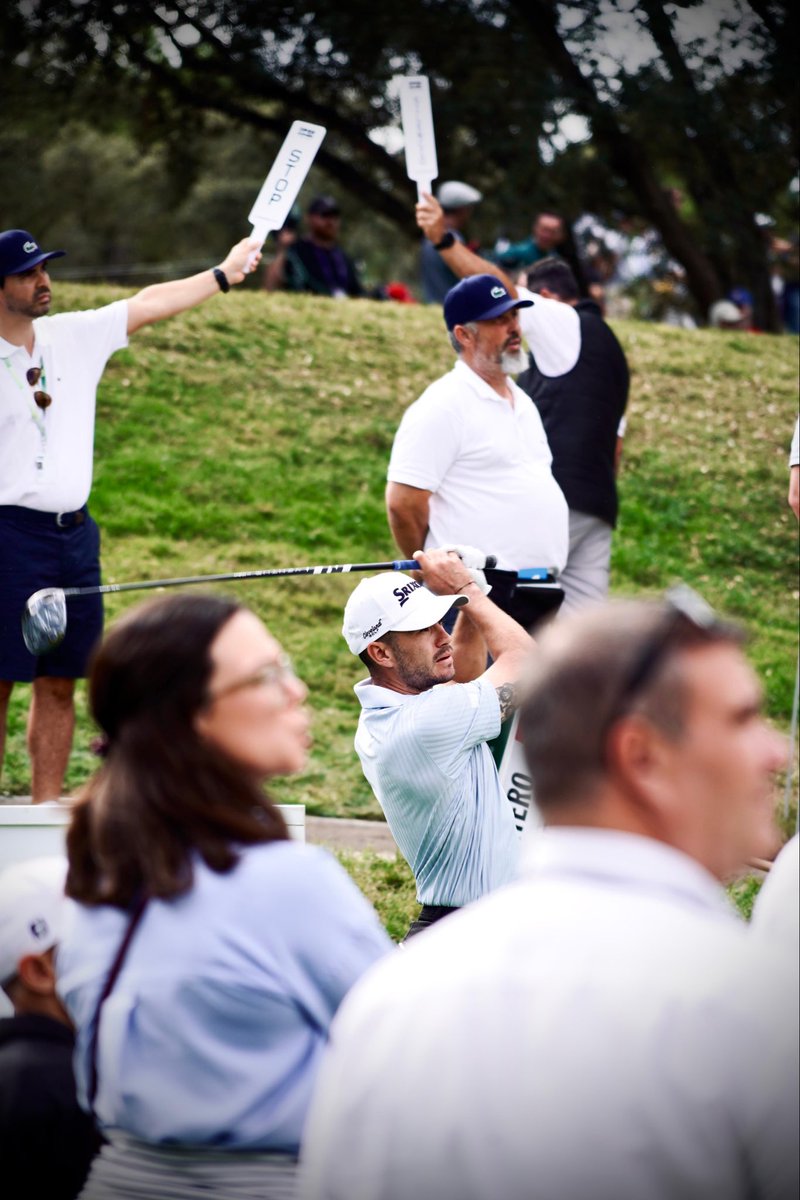 ADOLFMOON's tweet photo. Madrid y el @ccvmoficial nunca decepcionan. Semana preciosa en el @OpendeEspana Lucha tremenda para hacer el corte y gran domingo. Muchas gracias a todos los voluntarios e implicados en este gran torneo @rfegolf #GTMTeam https://t.co/hfp26D5egu