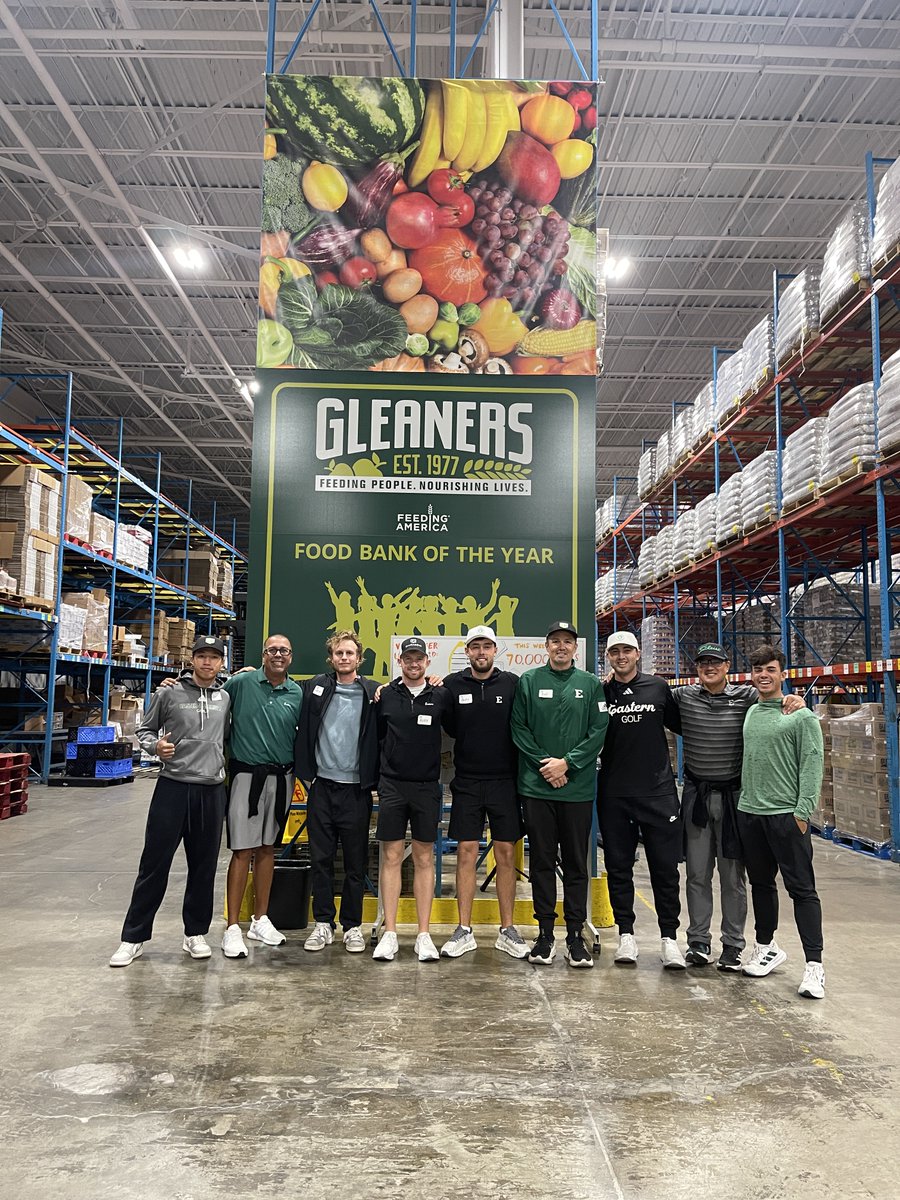 We're proud to team with <a href="/Gleaners/">Gleaners Community Food Bank</a> to help drive out hunger in our community! Just like every stroke counts on the course, every can, dollar, and helping hand counts off it.

Join us in supporting Gleaners Food Bank and making a difference for families across SE Michigan.