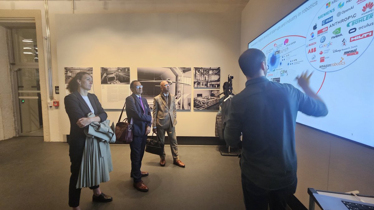 IndiainSwiss's tweet image. @PrinSciAdvGoI Prof Ajay Kr Sood @AjaySoodIISc visited @ETH_en Zurich🇨🇭 and visited their labs -The advancements in cutting edge innovation in #Robotics and world class research in #Quantum Centre reflect the limitless possibilities for the future cooperation and
