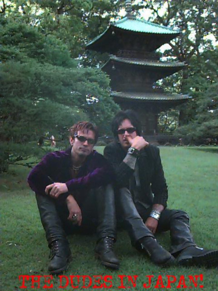 ⋆⭒˚.⋆ Tommy and Nikki in japan — 1997 

⟡ <a href="/NikkiSixx/">📷</a> &amp; <a href="/MrTommyLand/">T🥁mmy L33</a>