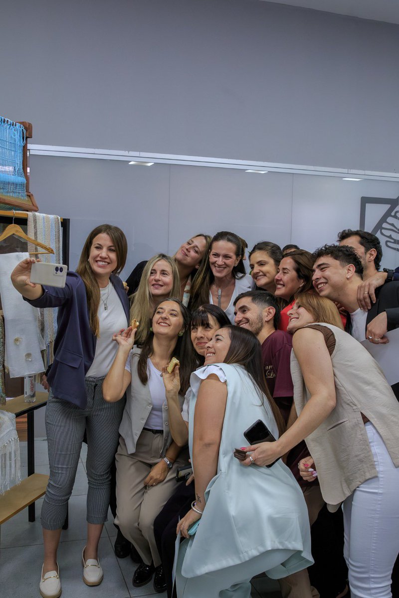 ✨ ¡Así fue el cierre del taller intensivo de oratoria! ✨ Esta capacitación para #emprendedores es de mis favoritas. 🤩 ¿Por qué? Es de calidad, tiene a las mejores profes <a href="/Rebebortoletto/">Rebeca Bortoletto</a> y <a href="/eugepasquali/">M. Eugenia Pasquali</a> y es de suma importancia para quienes emprenden. En esta segunda edición