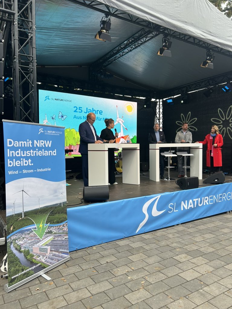 Feste und Jubiläen 👏 muss man feiern, wie Sie kommen! Danke an <a href="/MonaNeubaur/">Mona Neubaur</a>, <a href="/jochenott/">Jochen Ott</a> und viele Glückwünsche 🎉 von langjährigen Partnern, Begleitern, Mitarbeitern &amp; Gästen, ohne die unser Jubiläum nicht zu dem geworden wäre was es war  - Ein Erfolg! #Energiewende #machen_Wir