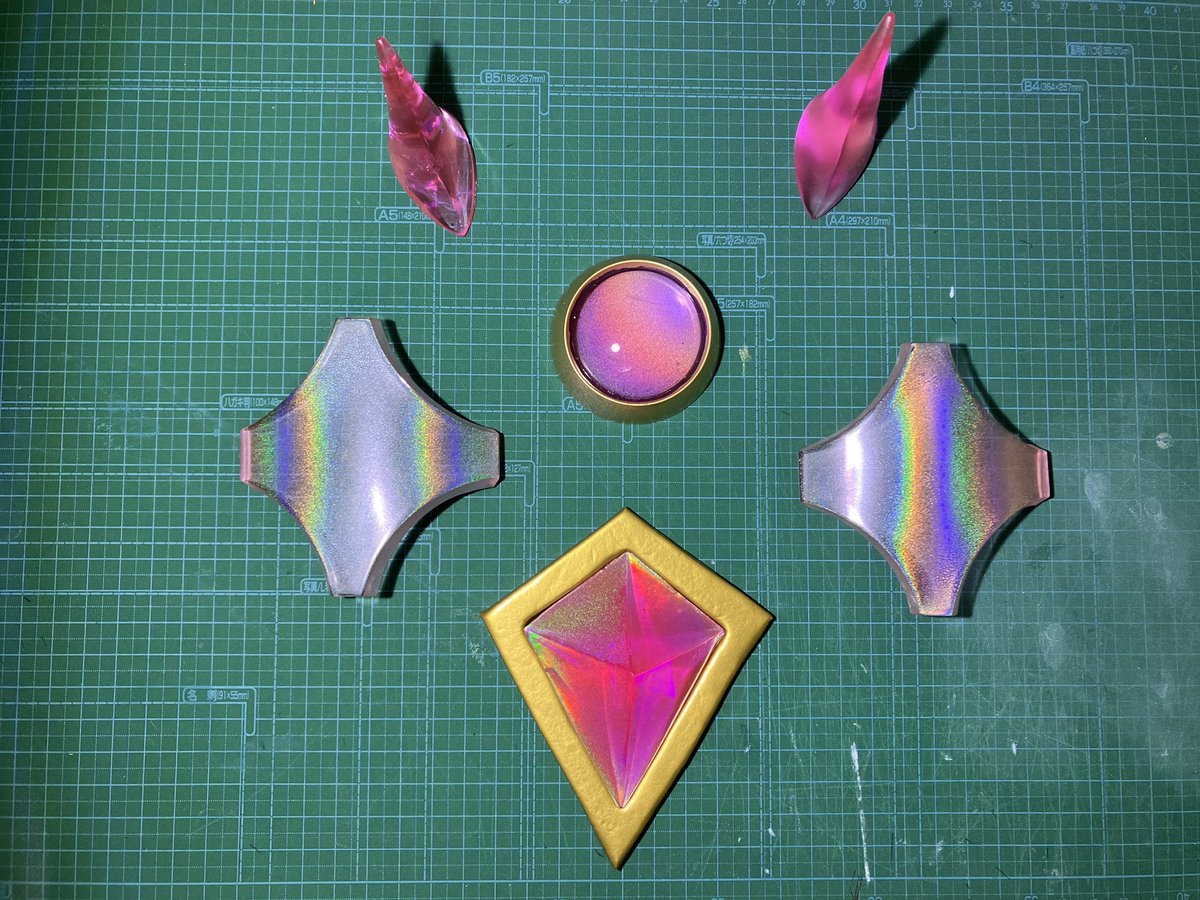 さりげなくアクセサリー等も行けたりします...！