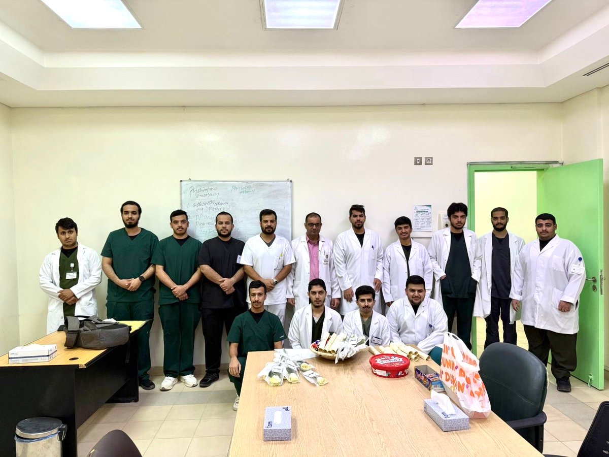 ju_nursing's tweet photo. #تغطية |
فعّلت وحدة الارشاد الأكاديمي والطلابي #بكلية_التمريض اليوم العالمى للصحة النفسية بمستشفى إرادة للصحة النفسية بمنطقة الجوف .. بعنوان 
" الصحة النفسية : حق لا رفاهية "

#جامعة_الجوف 
#اليوم_العالمي_للصحة_النفسية https://t.co/vkR0gYw7Do