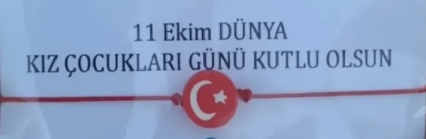 11 Ekim Dünya Kız Çocukları’nı Kutlama günü dolayısıyla okulumuz, Okul Aile Birliği Başkanı Elmas ERCAN tarafından okulumuz öğrencilerine 🇹🇷bayraklı bileklik hediye edildi. ⁦<a href="/meb_dinogretimi/">MEB Din Öğretimi Genel Müdürlüğü</a>⁩ ⁦<a href="/mugla_mem/">Muğla İl Millî Eğitim Müdürlüğü</a>⁩ ⁦<a href="/MarmarisMem/">Marmaris İlçe Millî Eğitim Müdürlüğü</a>⁩