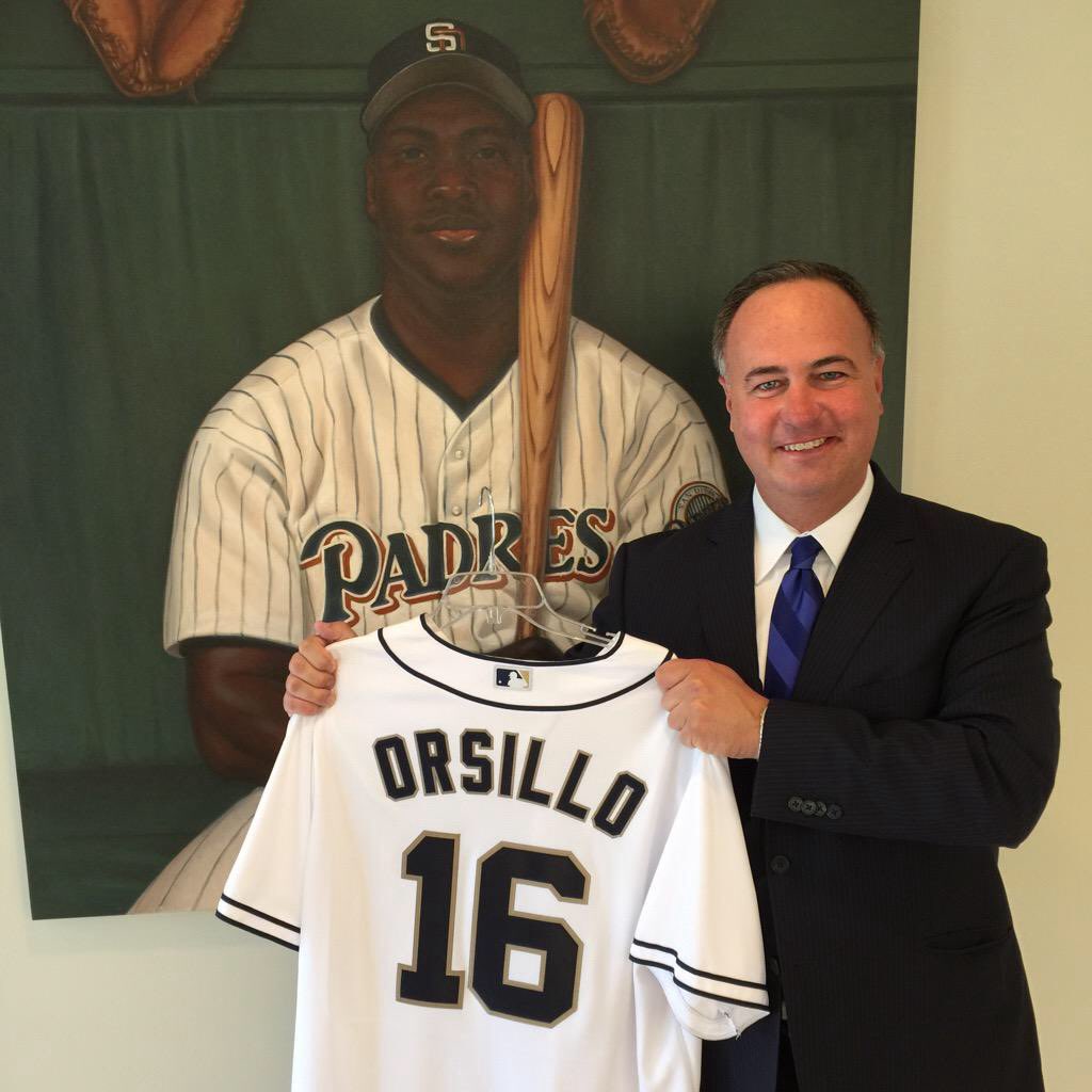 DonOrsillo's tweet image. Ten years ago today! Arrived for my first day in SD and was welcomed by the entire front office when I hit the door @PetcoPark Thank you San Diego! Thank you @Padres Thank you #ForTheFaithful #Mudly