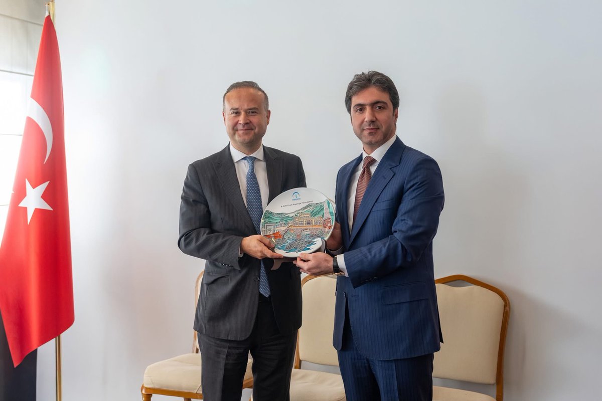 MuhammadMasih1's tweet photo. @RwangaFdn delegation visited Turkish ministry of foreign affairs in Ankara, where they were praised for their impactful projects &amp; role in promoting peace and coexistence values inspired by founder &amp; president HE. Idris Nechirvan barzani. https://t.co/aoiZ8nhEyD