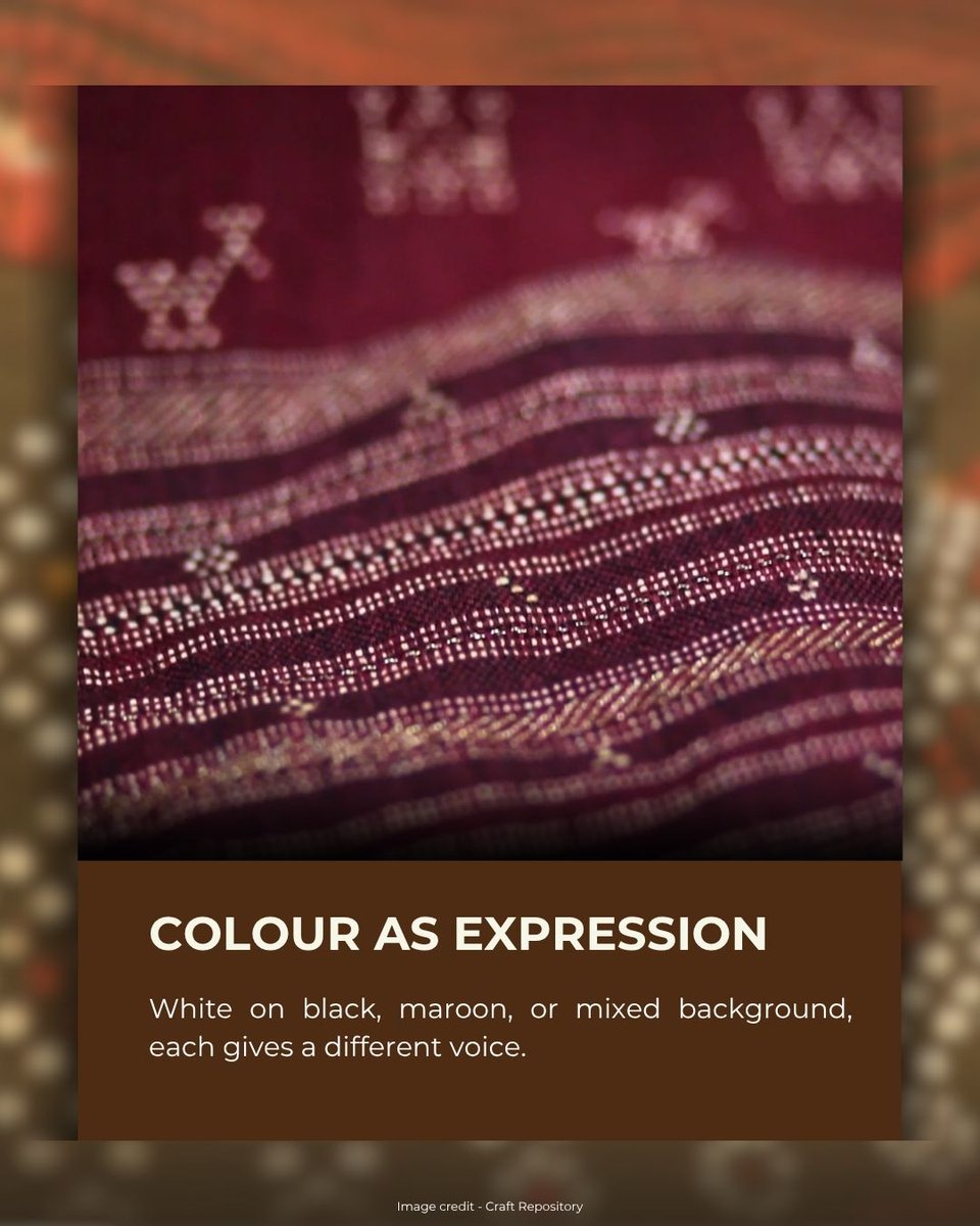 dchandlooms01's tweet photo. The weaver doesn’t follow a certain pattern of drawing. He counts threads in his head, breathes between the dots, and trusts his hands to find their way back.
#ministryoftextiles #dchandlooms #myhandloommypride #myproductmypride #tangaliya #weavesofindia #weavers #weaves #gitag https://t.co/niQvpAkJAu