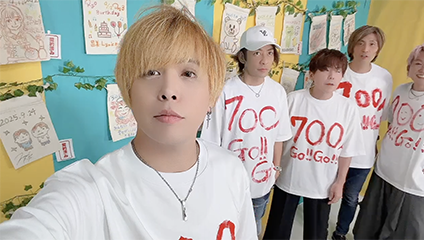 🌟チャンプストーリー更新速報🌟

10/15 1:25
「700人Go!!Go!!」
西村俊祐&amp;Highシーン Go!!Go!!

musicchamp.link/?key=3K1A7Ic

リアルタイムで届けられる映像のメッセージ。
アーティストの「今」を体験しよう!!
是非ご覧ください!!
チャンプストーリー→TOP画面を下にスクロールで視聴可能です👍