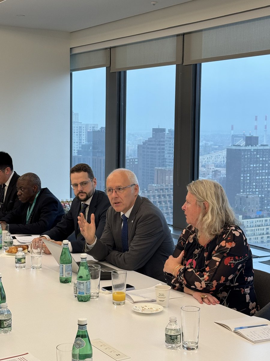 LatviaUN_NY's tweet photo. Latvia 🇱🇻 was glad to host a cross-regional breakfast discussion with @LGiselICRC on Artificial Intelligence #AI in the Military Domain. This rapidly evolving issue calls for continued attention from policymakers, particularly in the context of upholding international law, incl. IHL.