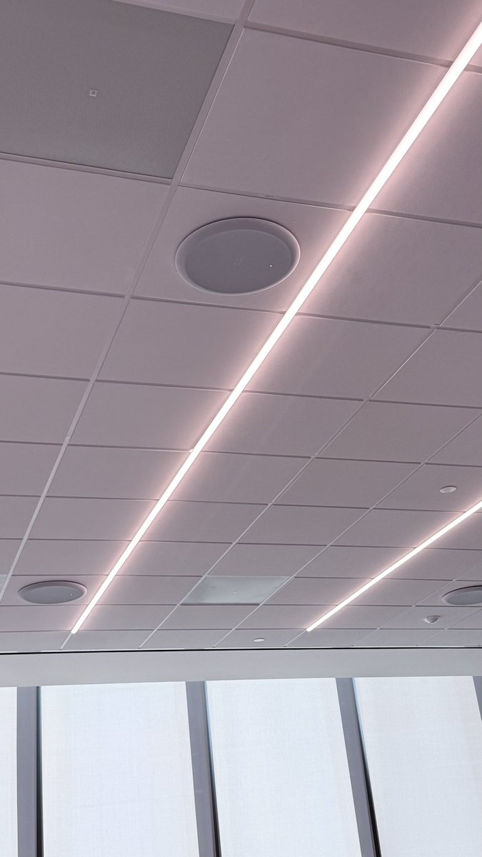 cisco_brad's tweet image. Hey @zkerravala captured in the wild, the @Cisco ceiling microphone pro!  Really nice design!  @Webex