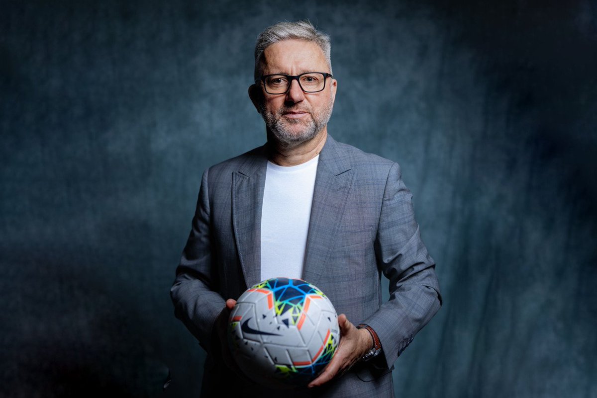 Panie Jerzy,
przepraszam.

Jan Piekutowski