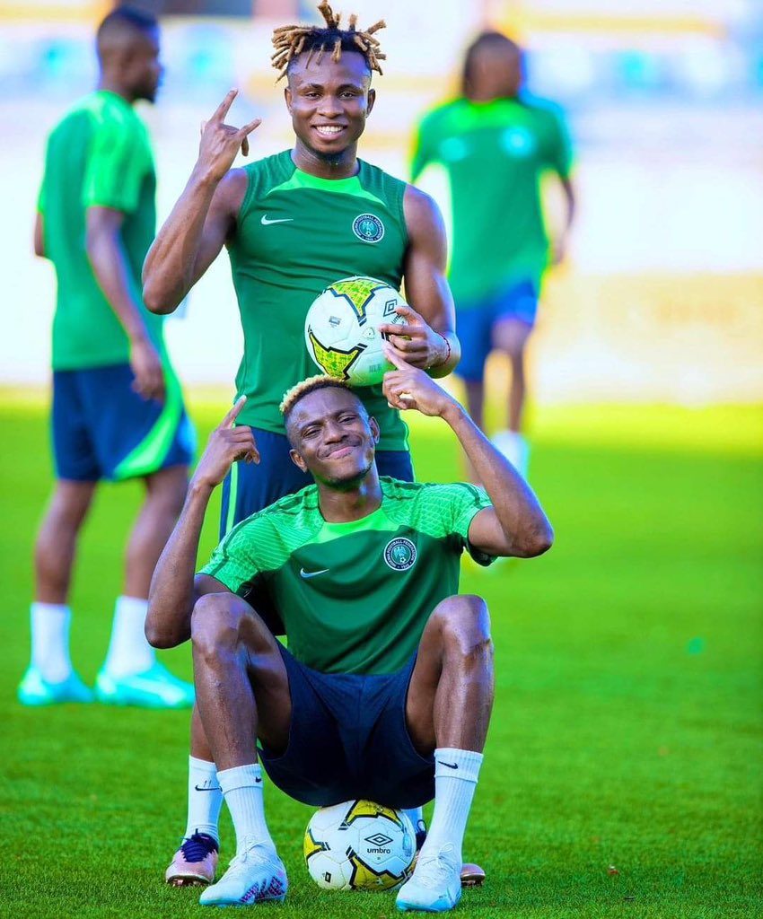 NoteSphere's tweet image. ‘3
⚽️: Victor Osimhen
🅰️: Samuel Chukwueze
‘37
⚽️: Victor Osimhen
🅰️: Samuel Chukwueze
What a duo! 🦅🇳🇬