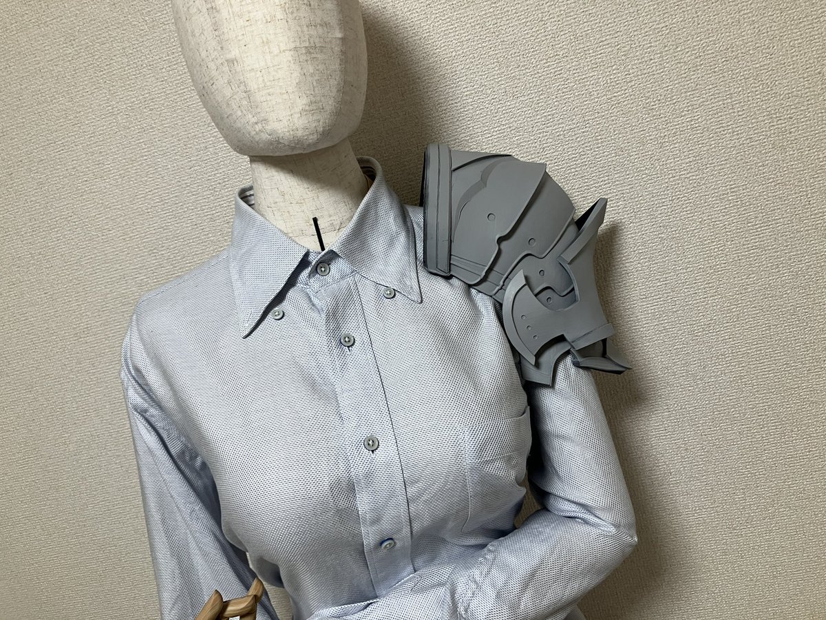 布垢でもツイート致しましたが、ノエルの肩アーマーも組み上がりました！　
他の依頼品もどんどん作っていこう！　

お見積もりは無料ですので、お気軽にお問い合わせください！
