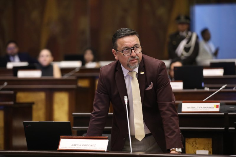 PUNTO DE INFORMACIÓN | @XavierOrdonezOk: "Quienes luchan por la verdad, por la justicia, por el orden, y respaldan a las fuerzas del orden, son esta <a href="/BancadaADN/">Bancada ADN</a>,  este presidente, es el nuevo Ecuador"