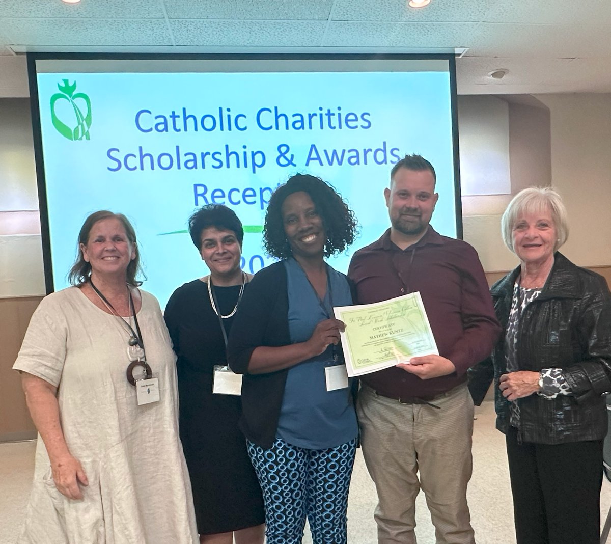 CharitiesCares's tweet image. Congratulations to Mathew Kuntz, Deaf advocate &amp;amp; Social Services student at George Brown, on receiving the Fr. Paul Lennon/Doreen Cullen Scholarship!

His work with @SilentVoiceCA &amp;amp; vision for inclusive care inspire us all.

#Scholarships2025 #DeafAdvocacy #AccessibilityMatters