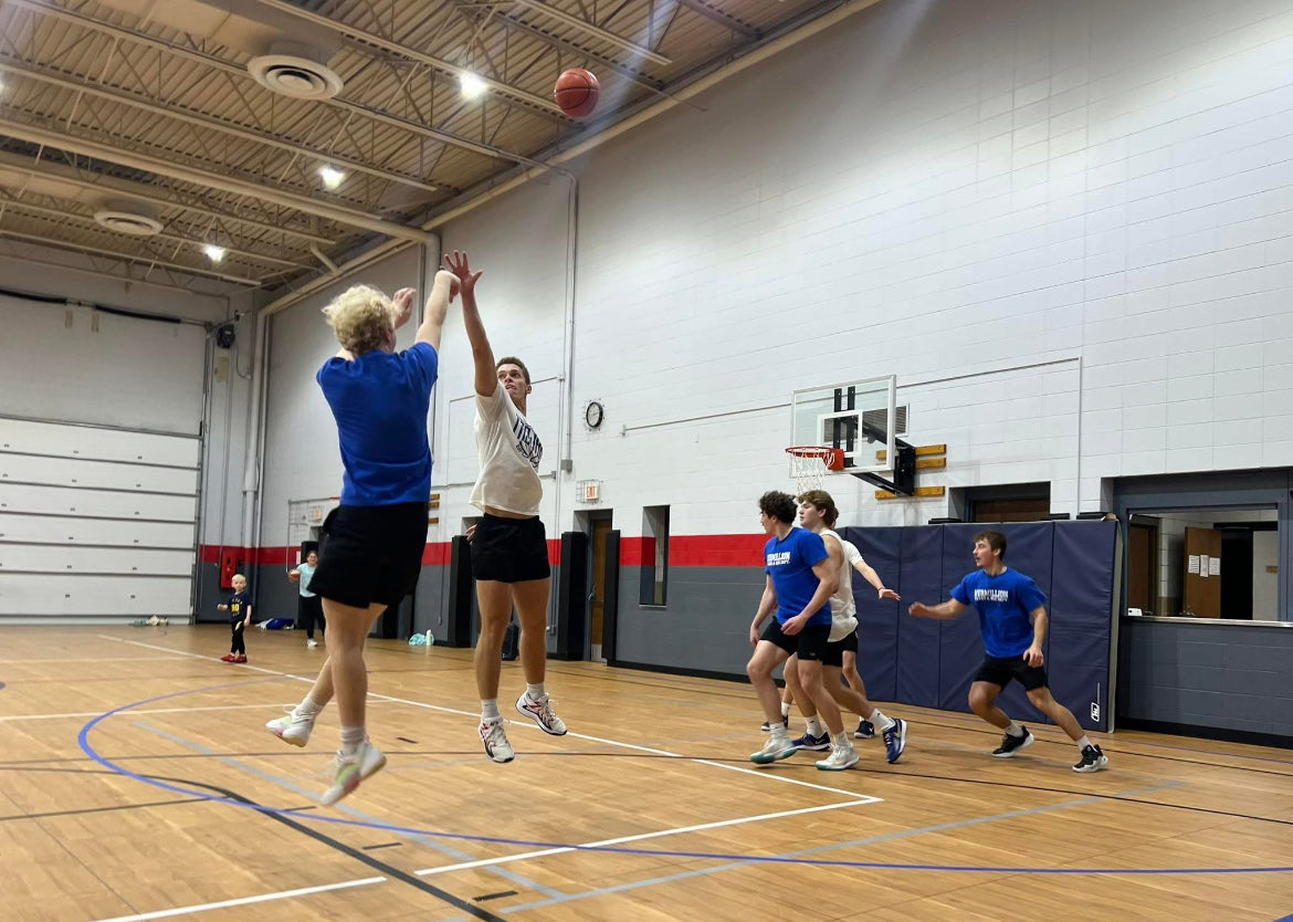 Register your team now, for the 3 on 3 Dunkfest Tournament!! November 21-22 at the National Guard Armory! Age divisions of 14-15, 16-17, and 18+. To register visit anc.apm.activecommunities.com/vermrec/activi… Any questions contact tylert@cityofvermillion.com