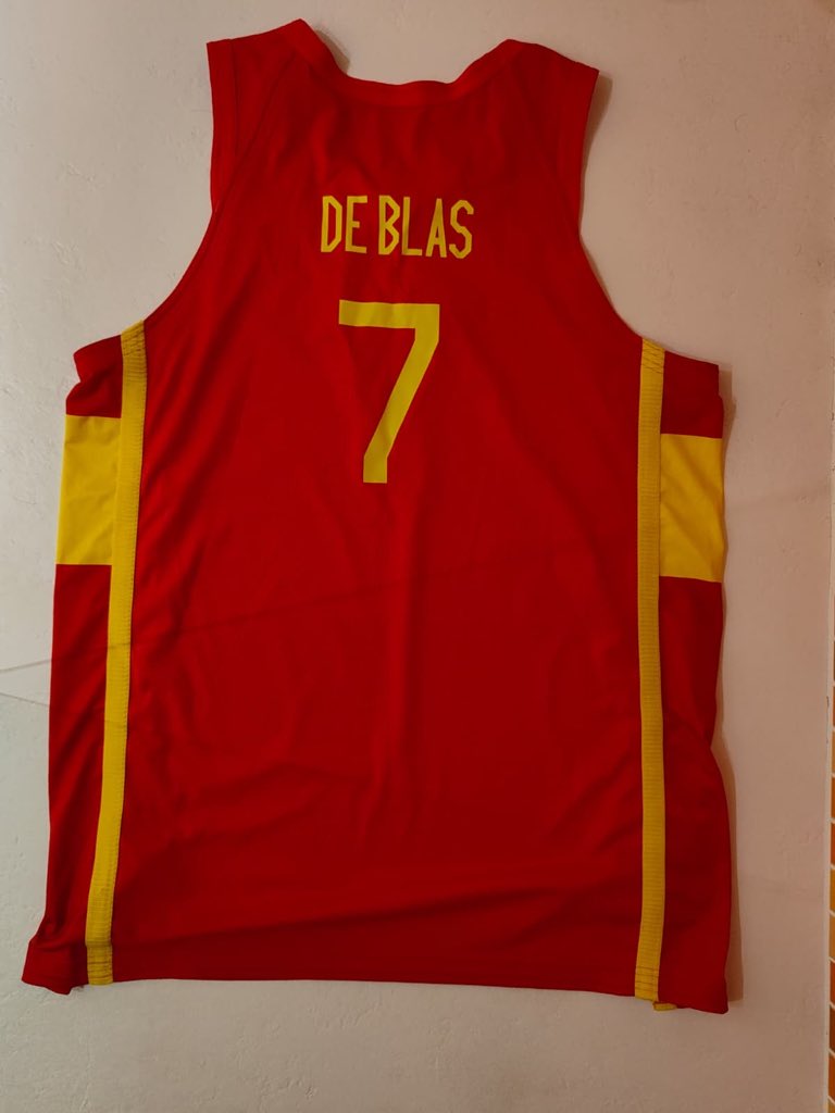 Diego de Blas tweet media