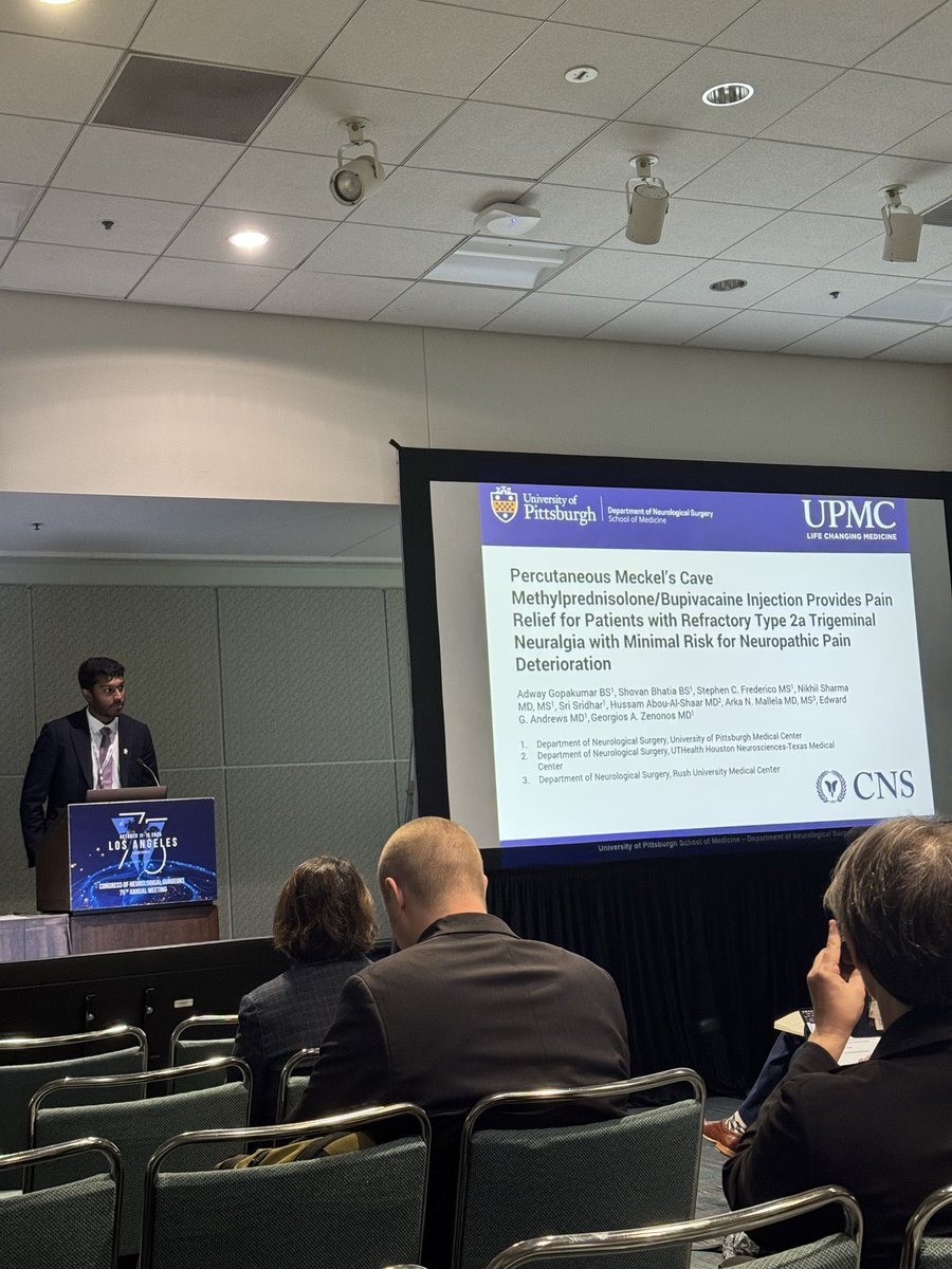 Pitt_NSIG's tweet photo. Fantastic talk this morning by superstar MS2 @adway_gopakumar presenting the @PittNeurosurg experience with methylprednisolone/bupivicaine injections for trigeminal neuralgia!! #CNS2025 @CNS_Update @GAZenonosMD 

@PittTweet @PittHealthSci https://t.co/FE0qHzlKXf