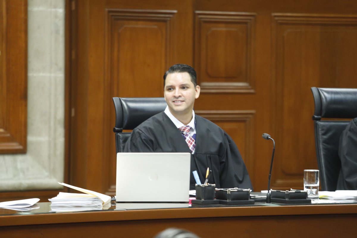 Arístides Rodrigo Guerrero García tweet media