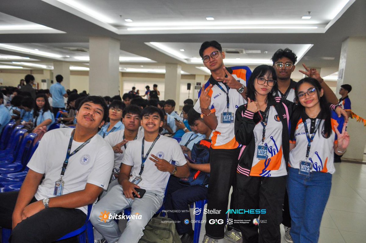 Chevy_Jai's tweet image. Another cook in 🇵🇭
This time partnering with @bitskwela, one of the biggest web3 education platform in the Philippines.
The college roadshow begins.
Onboarding the masses, one college at a time.
Fun fact: Chess is in PH schools curriculum.
Few knows.
JUST BUIDL.