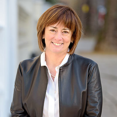 CancerNetwrk's tweet image. A recently shared report detailed the past, present, and future of radiotherapy in cancer care. We spoke with Prof. Pat Price about the report.
Read it here: hubs.li/Q03NmN5F0
#RadOnc #ASTRO25 #oncology