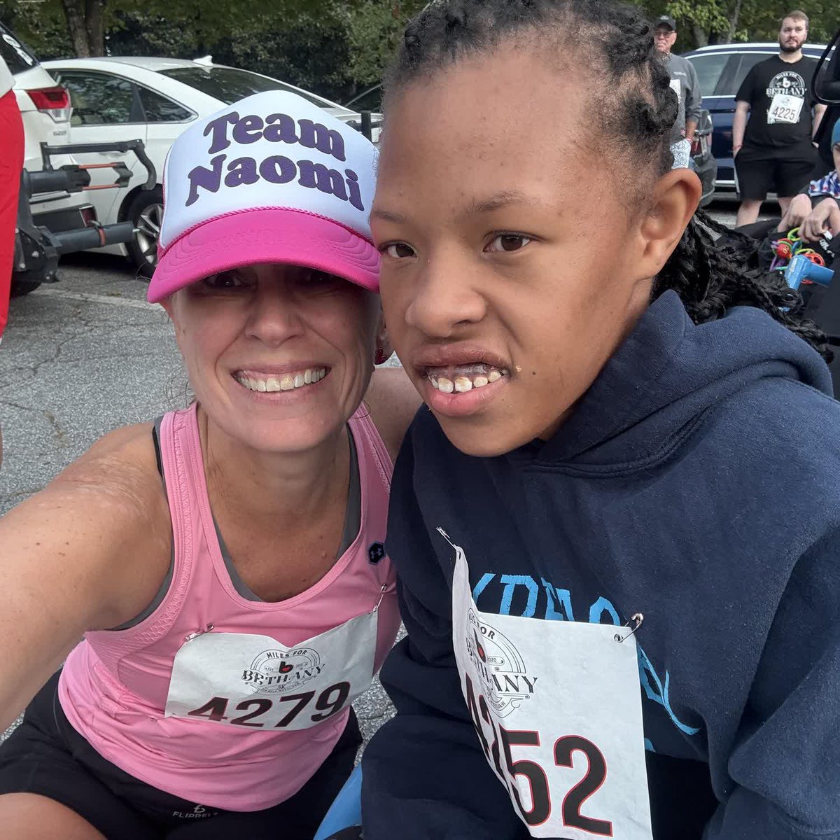 KylePeaseFdn's tweet image. This year at the 2025 #NYCMarathon, #KPF is representing inclusion with our push-assist team, Naomi and Deanna, and #ambassadors Kim, Tara, and Ed.

Discover their journey, what drives them, and how you can support them: kylepeasefoundation.org/blog/2025/10/1…

#TeamKPF