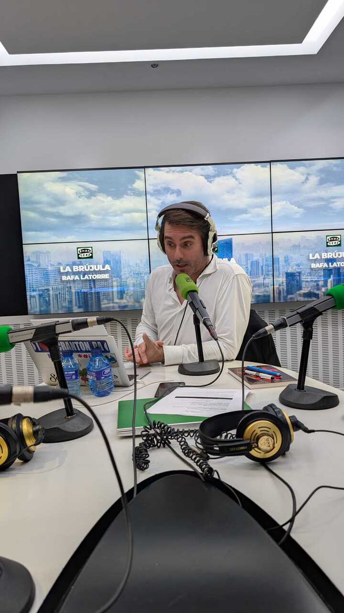 La Brújula tweet media