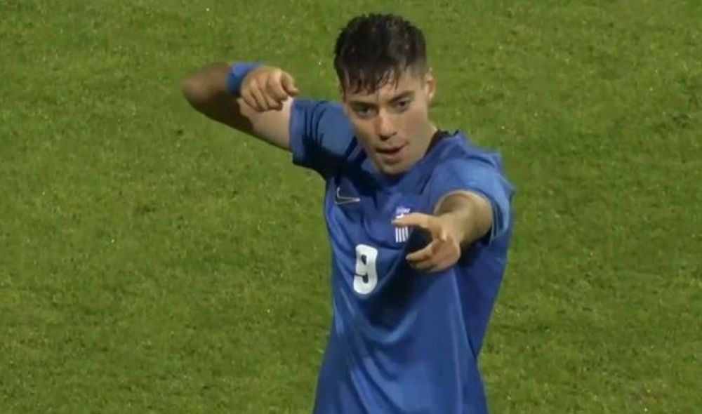 🇬🇷 Greece U21 just keep on rolling in the #EuroU21Qualifiers!
After the massive 3-2 win over Germany (16/10), they picked up another three points away to Latvia (14/10, 0-1).

It wasn’t easy — 82 tough minutes — but guess who stepped up again? 👀
Stefanos Tzimas with a calm