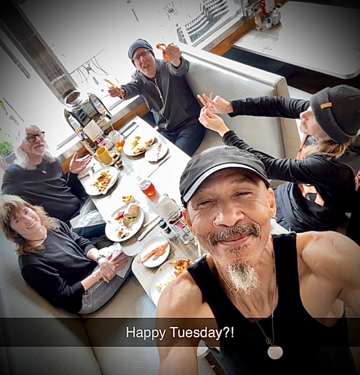 dUg pinnick tweet media