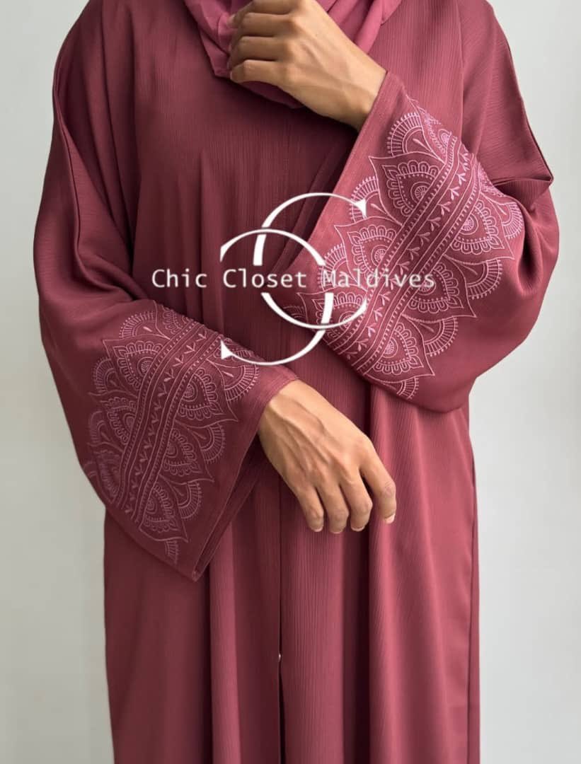 Embrace your inner sweetness with an adorable abaya.

Dubai🇦🇪 Abayas🥰🚨

 🏷26,000

Size 54, 56, 58, 60

📍Location kano.

WhatsApp /07078469740

Nationwide delivery 🚚

Dressing in modesty, looking unstoppable