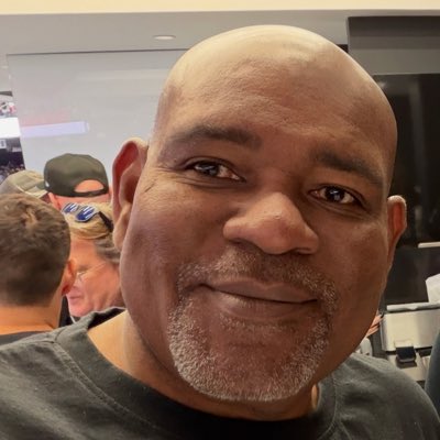 DaJagman's tweet photo. #NewProfilePic https://t.co/OriggF4Ik0