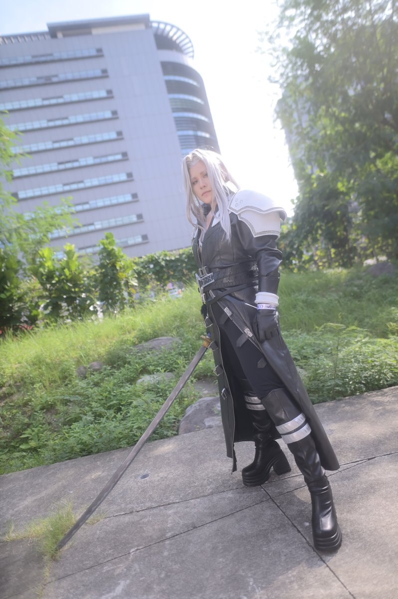 annehwong's tweet photo. 2025/10/11 Final Fantasy Only in Taiwan
📸FlyFox (FB)
#FF7 #FFonly #Sephiroth #cosplay https://t.co/YSd1RIMOGR