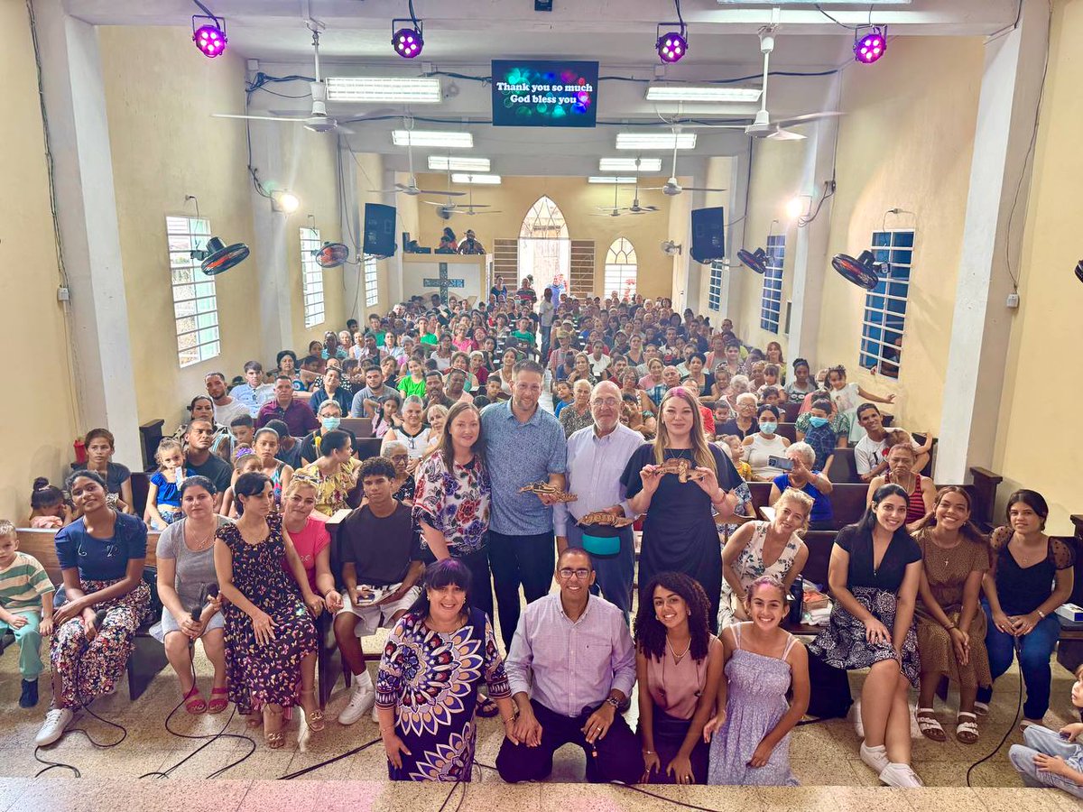 CalvaryRedBank's tweet photo. Our Calvary mission team to Cuba is back home safely after a fruitful week. They were part of a group of 250 people that shared the Gospel in various communities, villages and towns. 1,105 professions of faith were reported as a result of those efforts! #missions #calvaryredbank https://t.co/t4B4xtAO4m