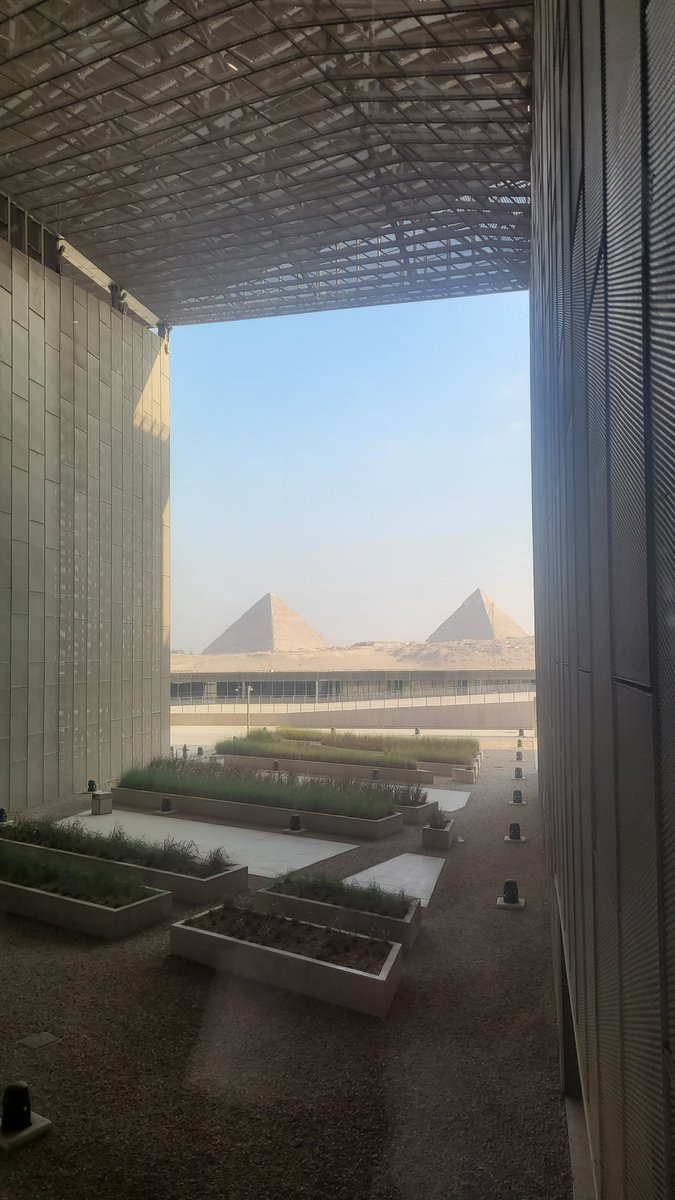 Back in Egypt after 33 years and hanging out with some old acquaintances.
#GEM #Cairo