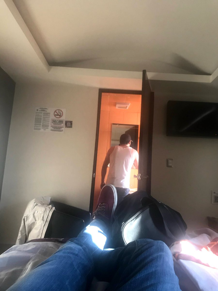 smalldickcdmx's tweet photo. Despidiendo a un buen amigo, te voy a extrañar mi Omi ❤️🥲 https://t.co/yuxdVZpgl8