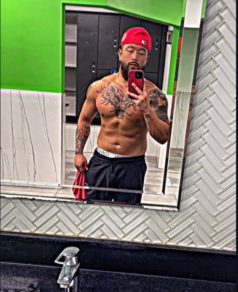 The_IkuroKwon's tweet photo. Im not complicatedโฆI like brown skin women, new sneakers, and good competition
Book The Best MiddleWeight In
The World.๐ฝ๐ฐ๐ท๐ฒ
DM or Email TristenThaiBookings@gmail.com https://t.co/pczKgV2l1R