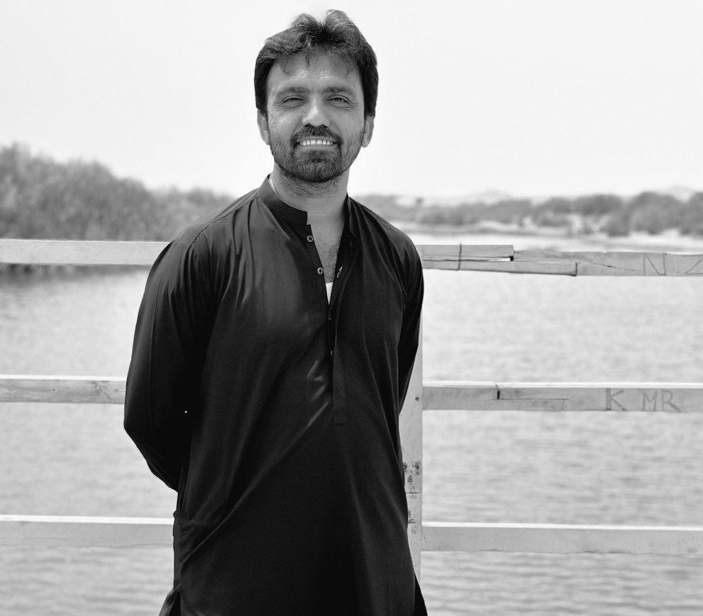 Seema Baloch (@seemabalochh) on Twitter photo غنی بلوچ ایک ایم فل اسکالر اور کتاب دوست انسان تھے جنہیں ریاست نے کتاب دوستی کی بنیاد پر مہینوں سے کال کھوٹریوں میں رکھا ہوا ہے۔ 
#ReleaseGhaniBaloch غنی بلوچ ایک ایم فل اسکالر اور کتاب دوست انسان تھے جنہیں ریاست نے کتاب دوستی کی بنیاد پر مہینوں سے کال کھوٹریوں میں رکھا ہوا ہے۔ 
#ReleaseGhaniBaloch