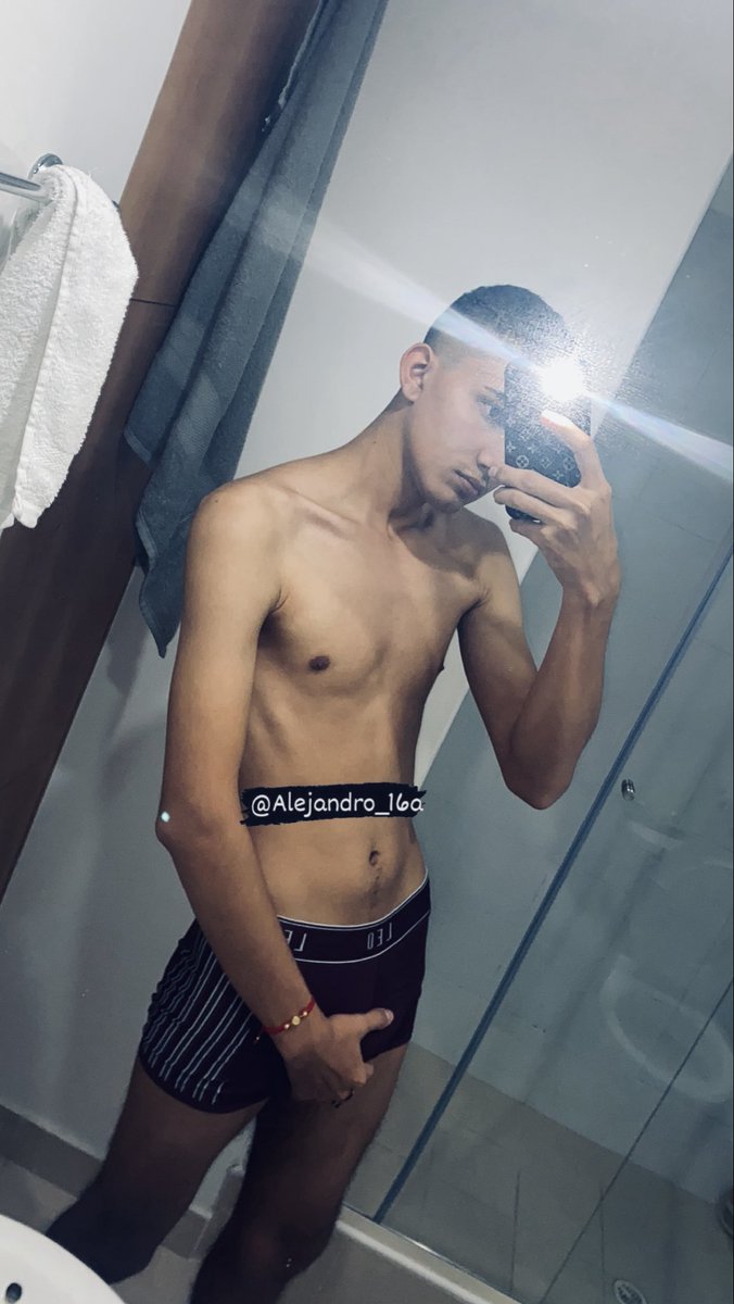 Alejandro_16a's tweet photo. Cual te gustas más 🤤🥵
Dejen sus comentarios 
                 1.                                 2. https://t.co/1hVWrDw2SX
