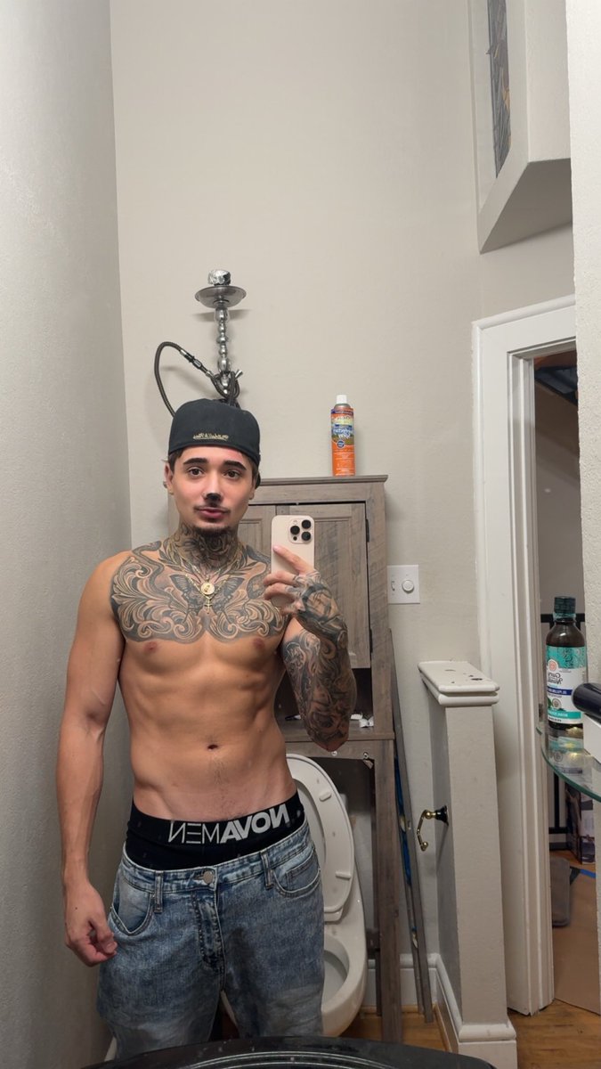 Jonn ✯ tweet media