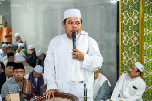 intronesia_id's tweet photo. Ikatan Alumni Pondok Pesantren Assalafie Desak Komisi Penyiaran Indonesia Pada Trans7 https://t.co/B6dceAI3B4 https://t.co/x5Xs7La75W